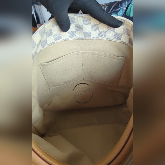 ⚡ FLASH SALE - Louis Vuitton Damier Azur Sophie Shoulder Bag - Picture 9 of 17